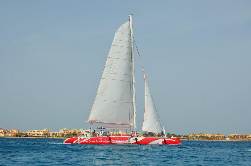 Ocean Diva Katamaran Ausflug ab Hurghada